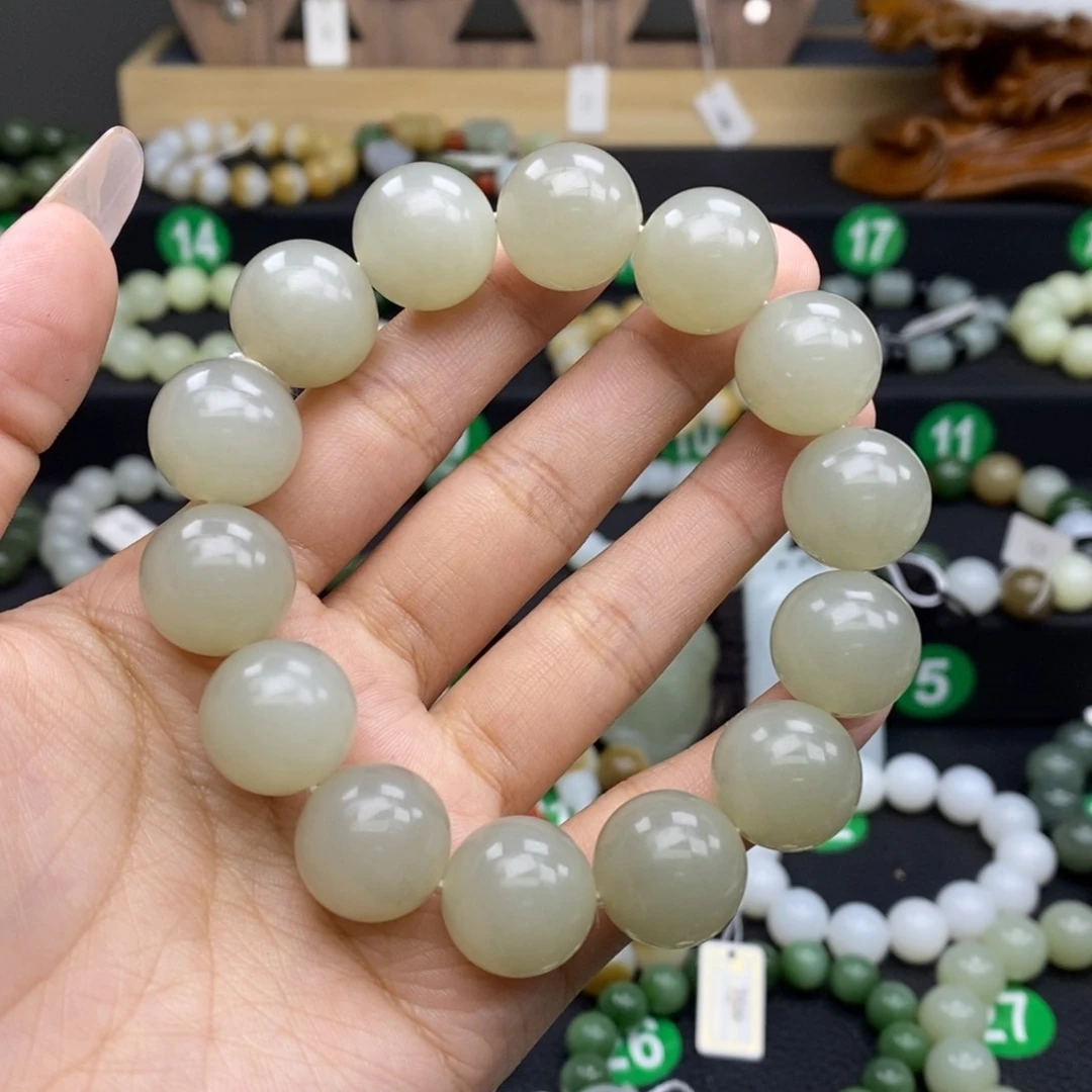 和田玉手链未镶嵌彬*哥新疆卡16mm