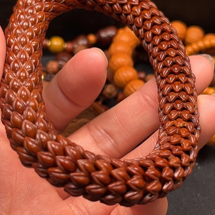 吊坠猴头核桃橄榄