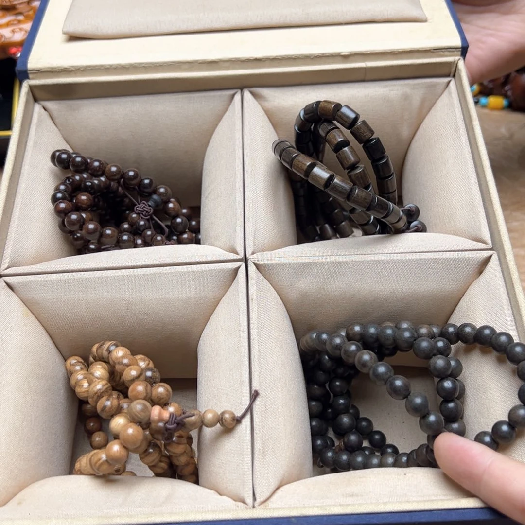 大叶紫檀（黑酸枝木类）