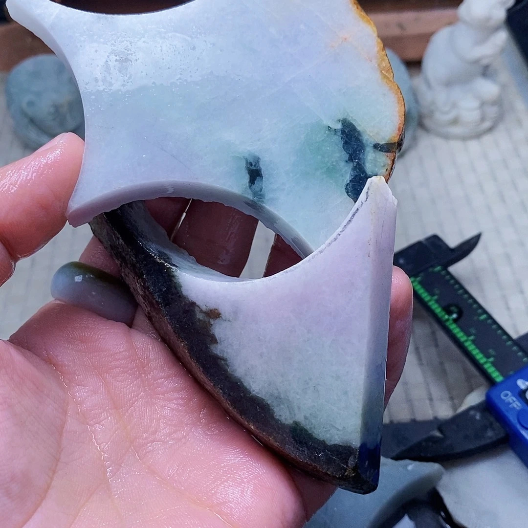 翡翠未镶嵌颈饰999