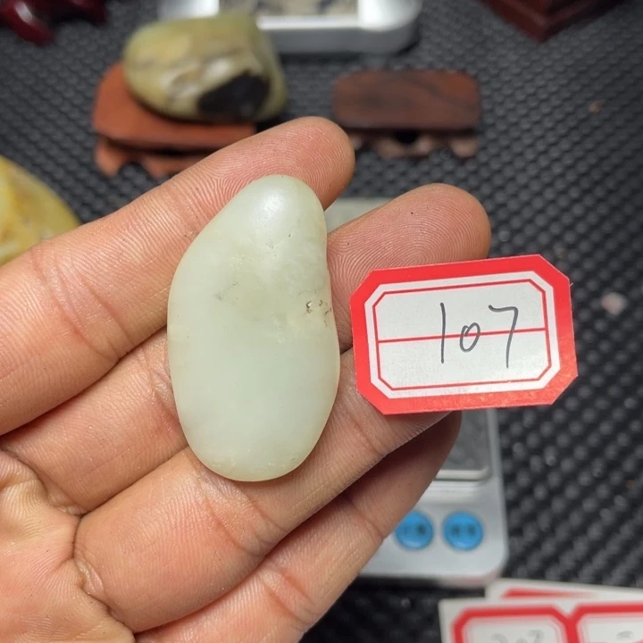 颈饰未镶嵌和田玉107