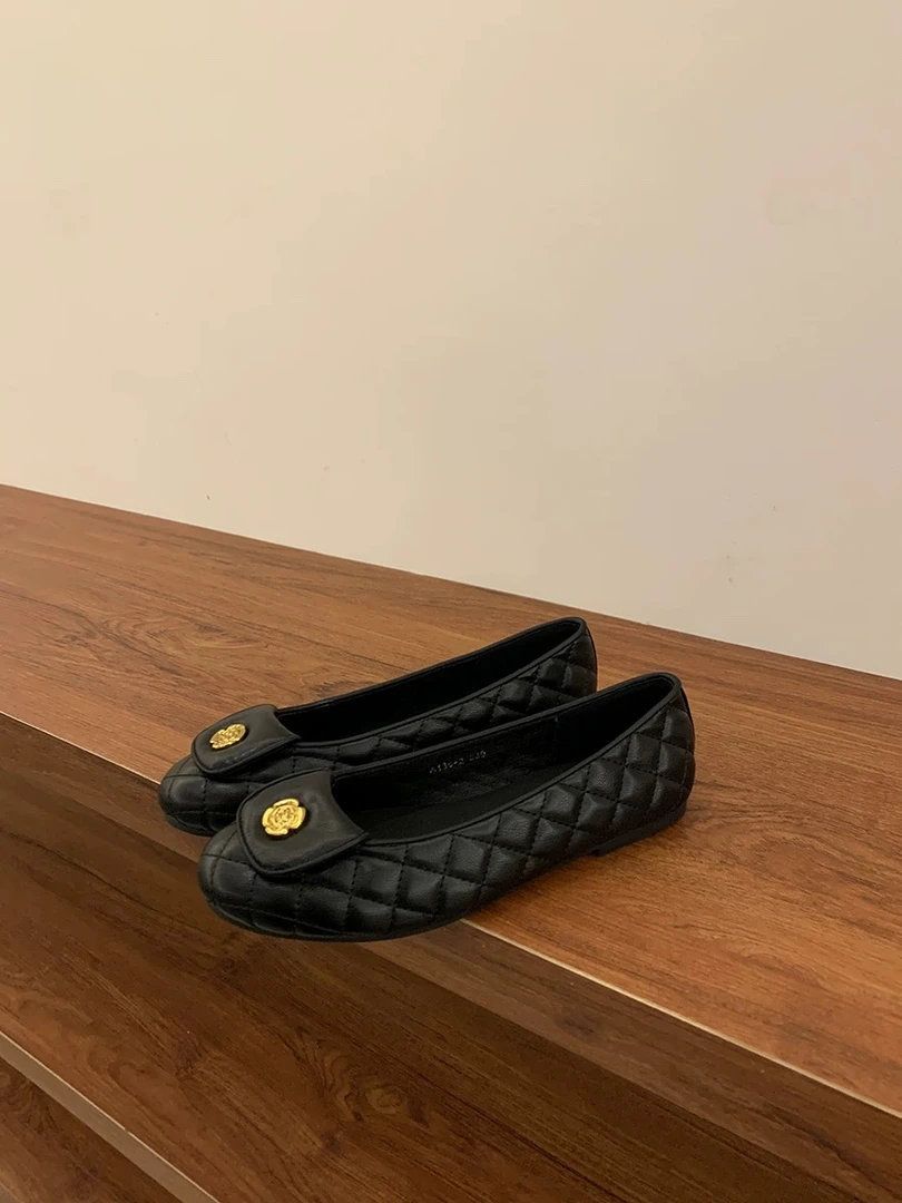 【WE】平底黑色小香风花朵浅口复古玛丽珍仙女单鞋