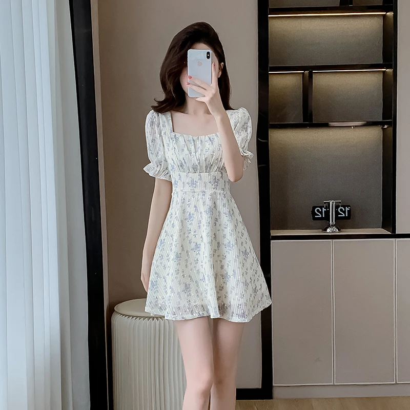 夏季雪纺连衣裙女小个子碎花裙韩版甜美显瘦收腰短款气质修身裙子