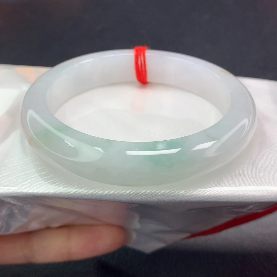 翡翠手镯未镶嵌（49号）