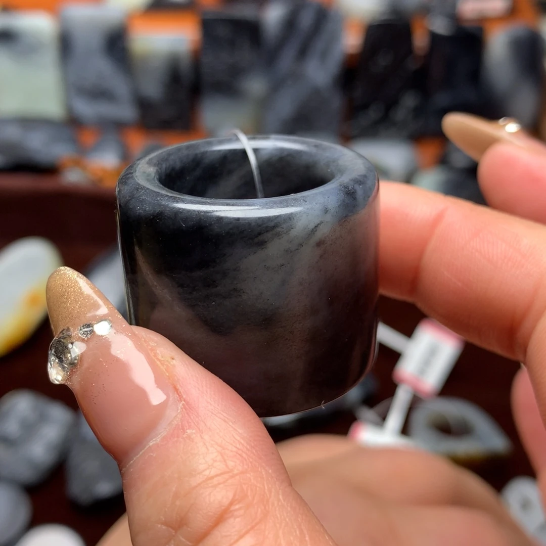 和田玉戒指未镶嵌