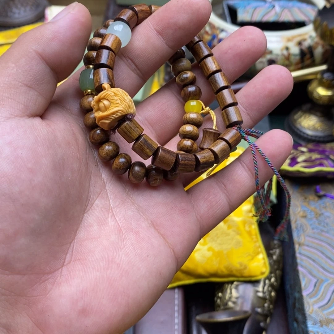 大叶紫檀（黑酸枝木类）