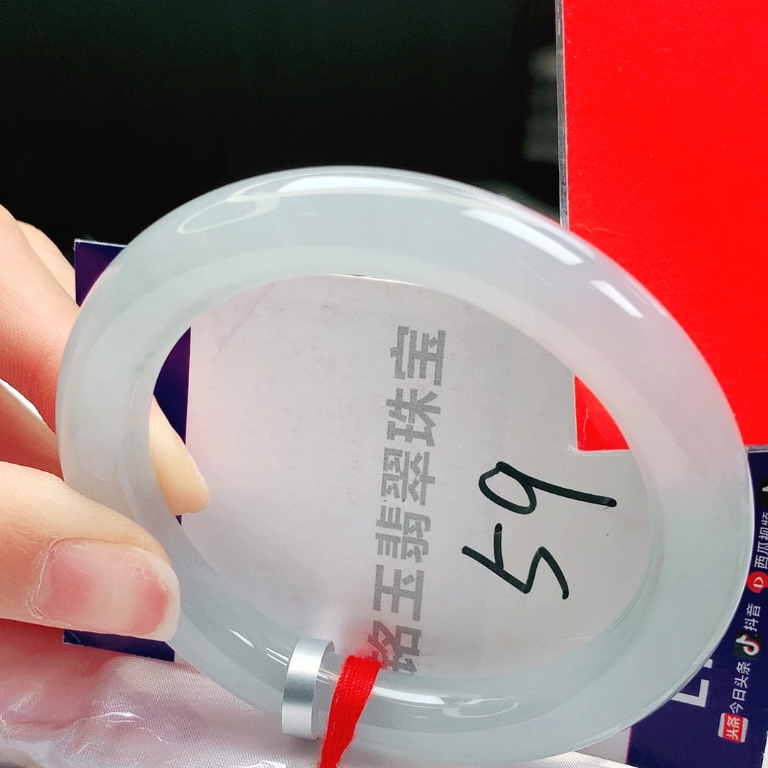 翡翠手镯未镶嵌缅甸天然a货翡翠手镯