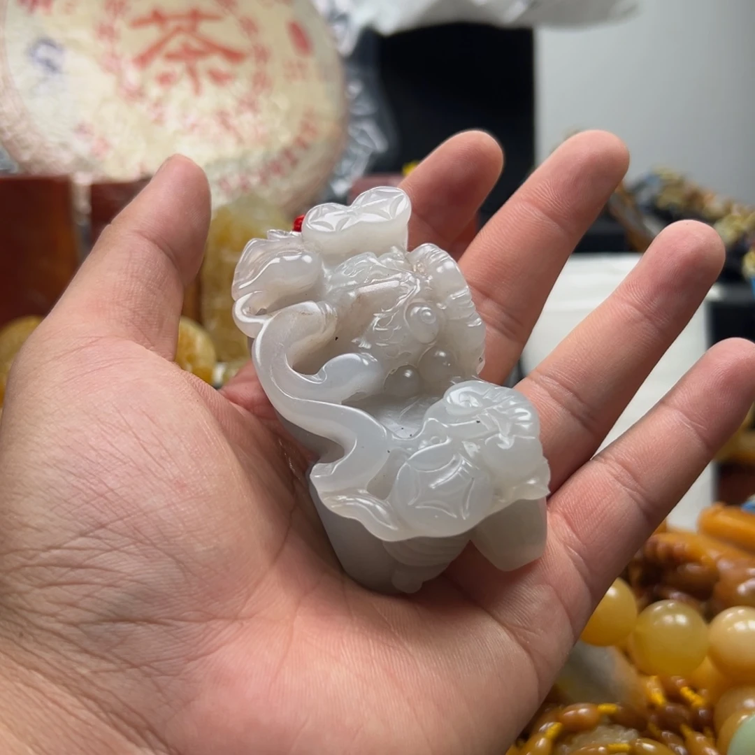 石英质玉（黄龙玉）未镶嵌多选发其一