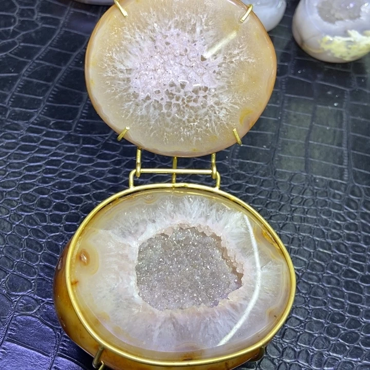 水晶未镶嵌珠宝半成品聚宝盆