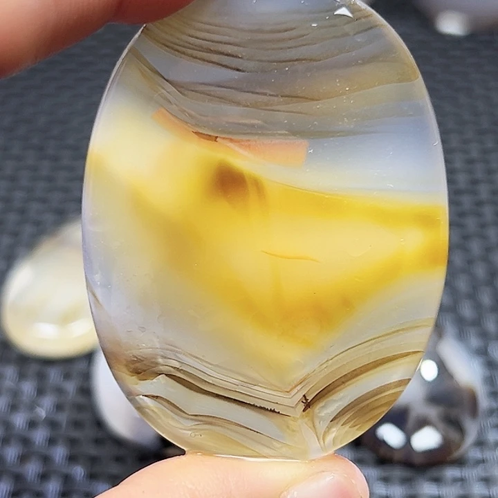 玛瑙/玉髓未镶嵌珠宝半成品