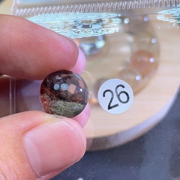 未镶嵌颈饰水晶如****馆