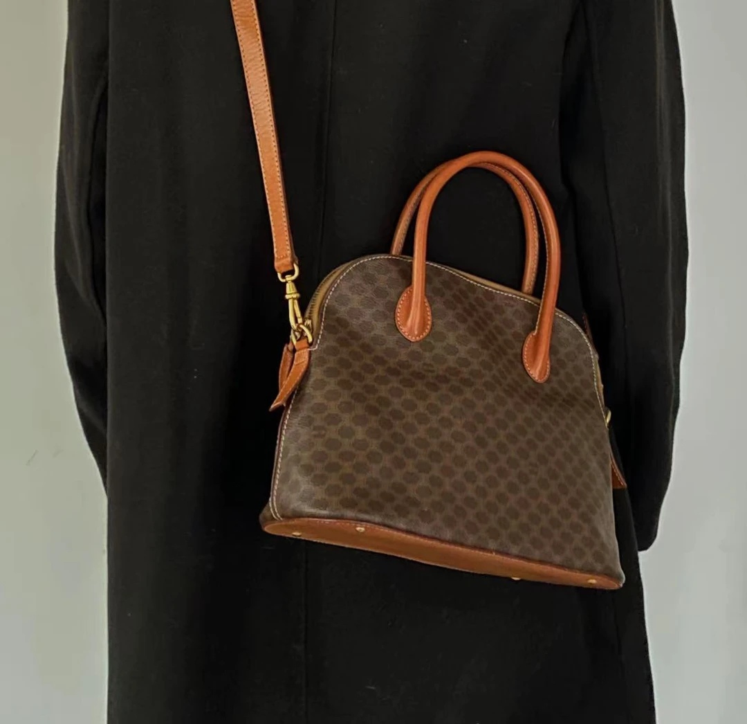 95新 Celine/思琳 思琳c1531贝壳25换植鞣革