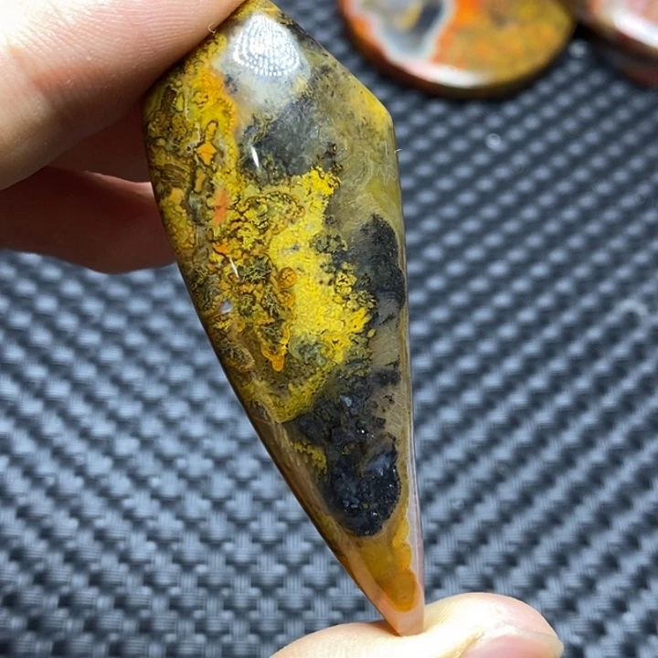 玛瑙/玉髓颈饰未镶嵌喵**主