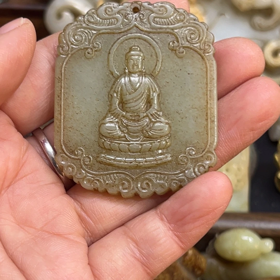 和田玉（糖玉）未镶嵌挂件