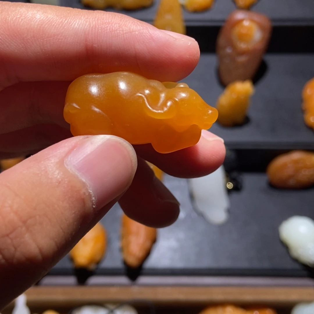 和田玉未镶嵌颈饰南**木