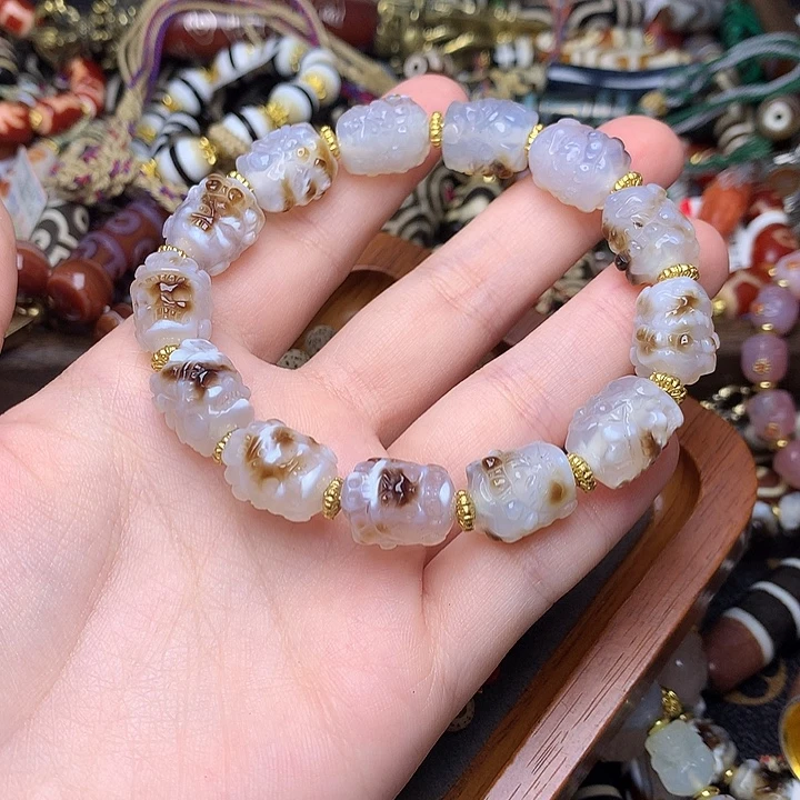 天珠雕刻黑天尸尸手串