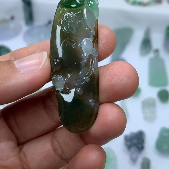 翡翠未镶嵌吊坠(不含链)