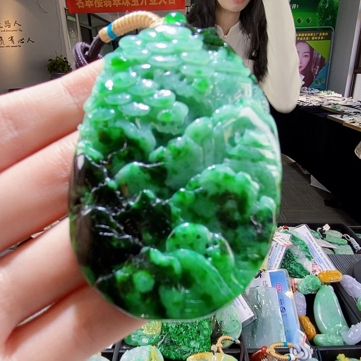 颈饰未镶嵌翡翠翡翠