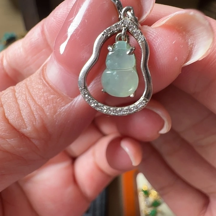 翡翠未镶嵌手镯翡翠20