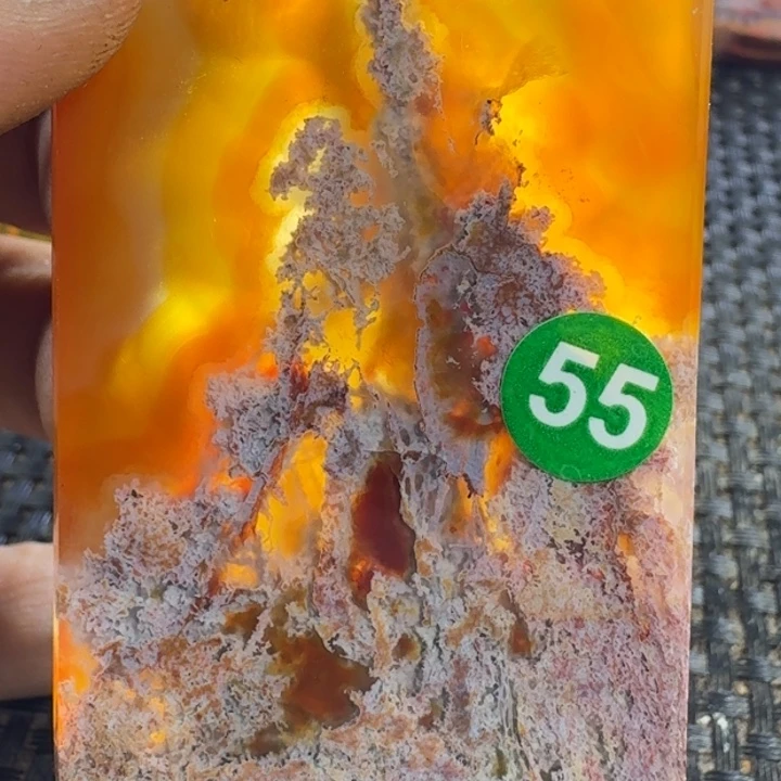 蓝***云玛瑙/玉髓未镶嵌颈饰