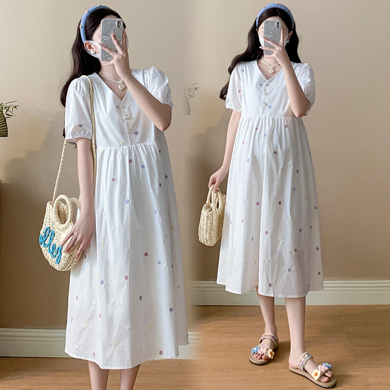 孕妇夏装韩版宽松孕妇时尚新款2025洋气夏季新品刺绣孕妇装连衣裙