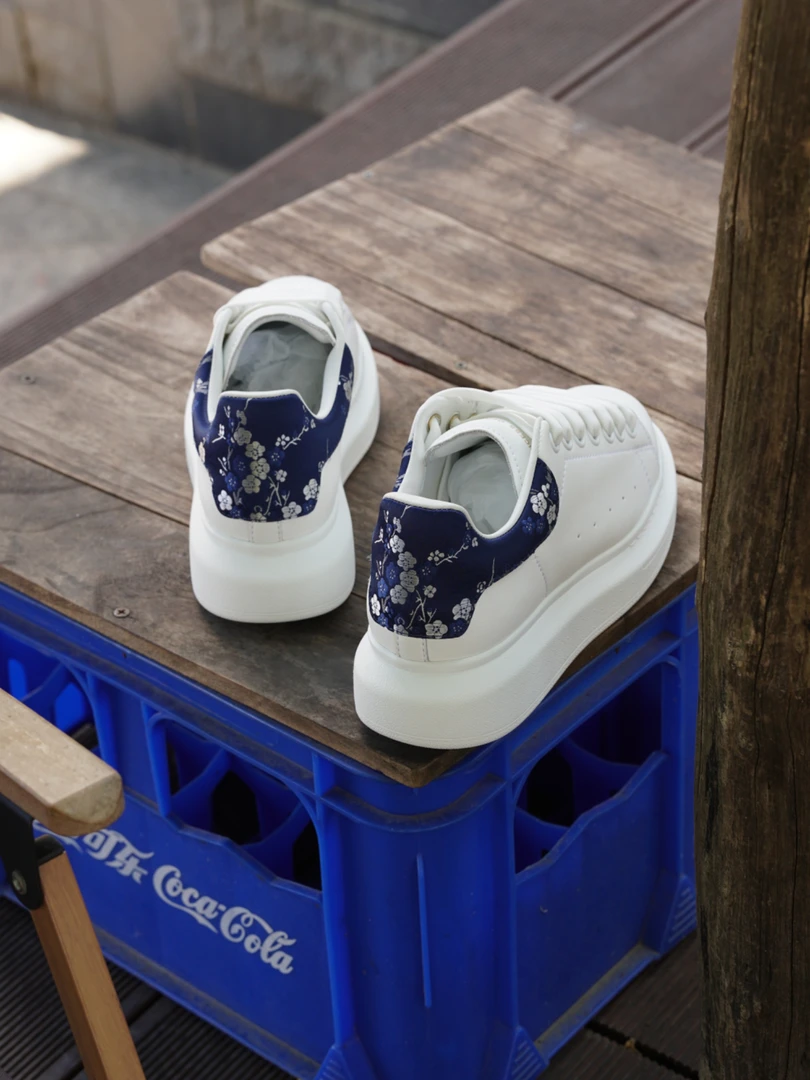 国风丝绸蓝白刺绣梅花厚底增高昆昆小白鞋经典时尚低帮系带情侣