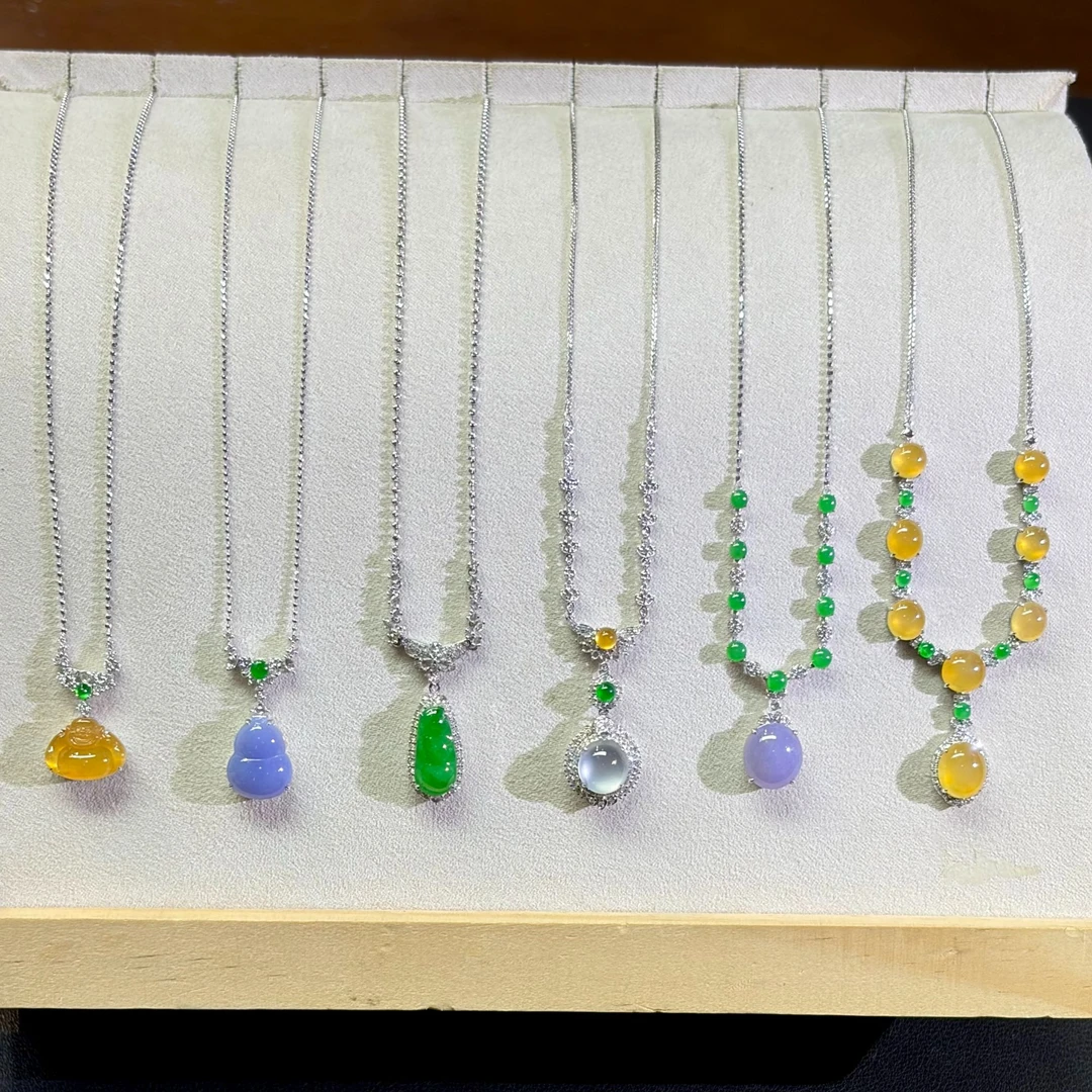 翡翠吊坠1件-18K金-多样性发货只发一件-AF2-JM|CXQ21