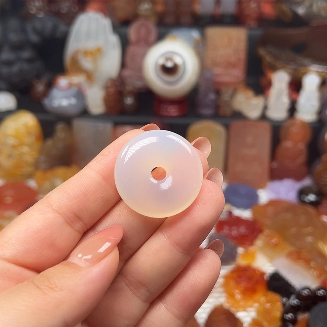 未镶嵌颈饰玛瑙/玉髓