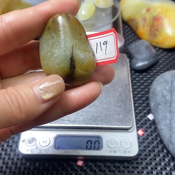 和田玉未镶嵌珠宝奇石119