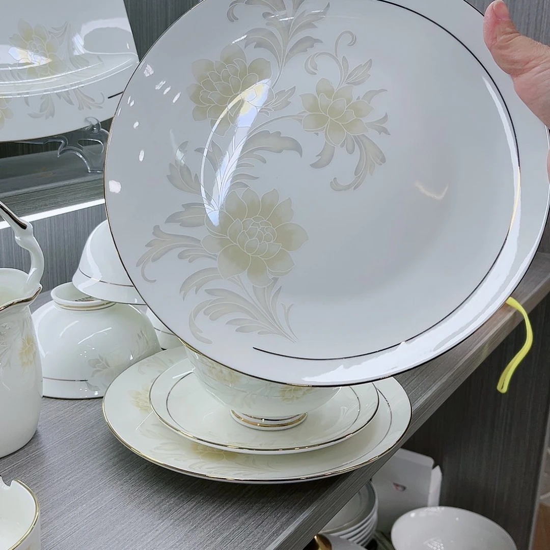 瓷波*@景德镇高档骨瓷10英寸平盘2个