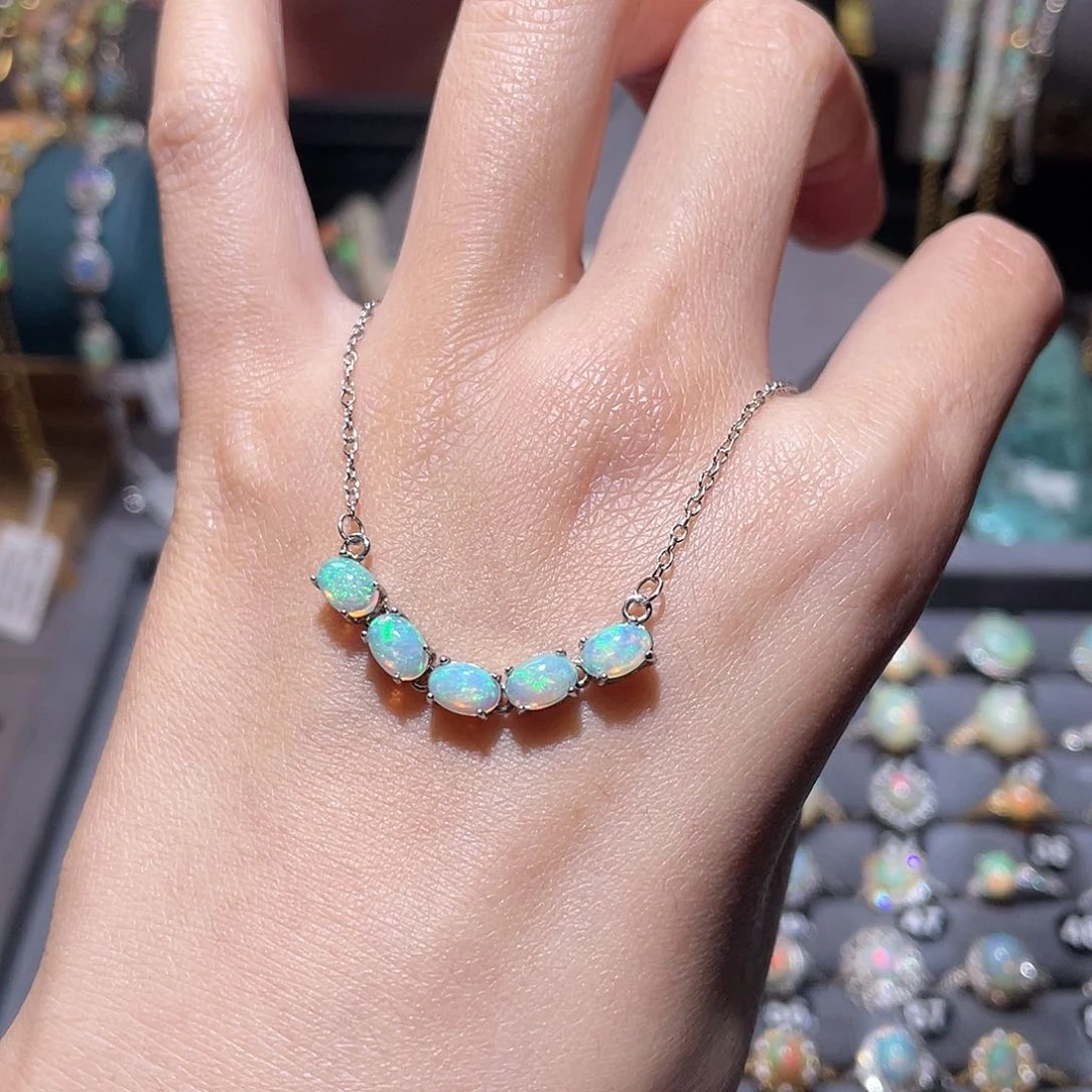 银S925镶嵌欧泊吊坠）艾*山