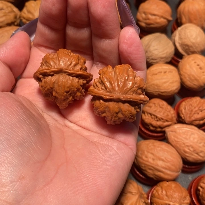 文玩核桃吊坠核桃