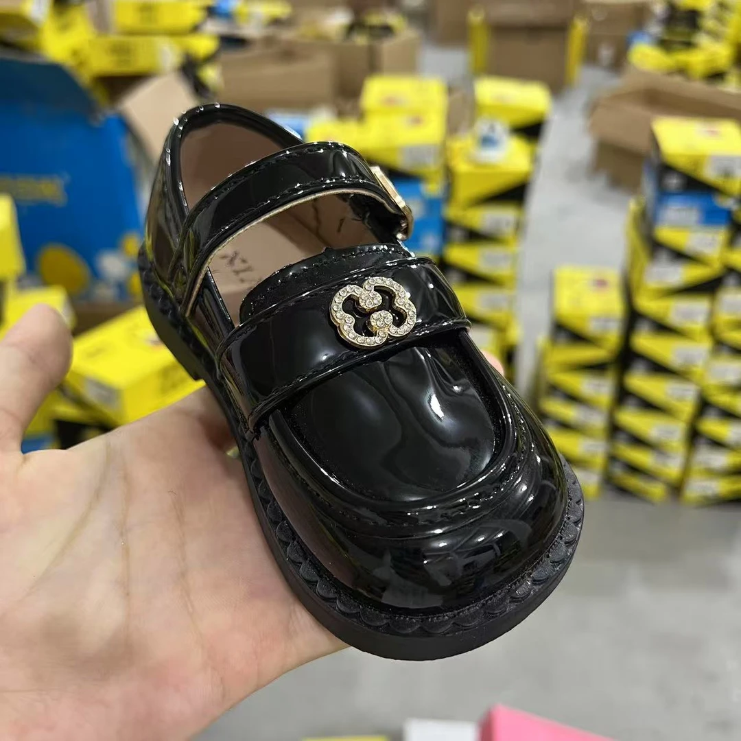 春秋新款儿童女童黑色小香风公主鞋女宝软底皮鞋