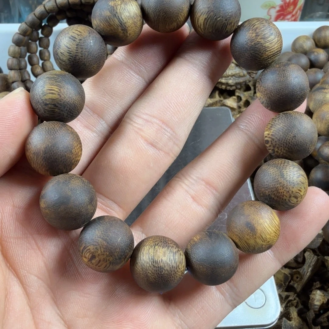 阿***七沉香沉香碎屑海南乌身圆叶树心油