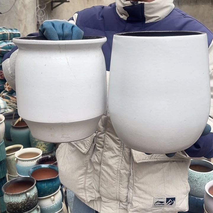 紫砂茶碗白两个瑕疵口径18高度22