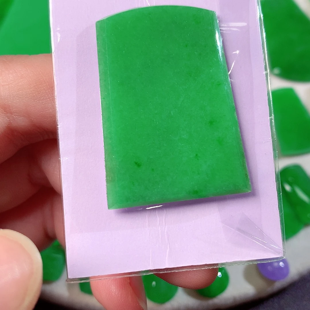颈饰未镶嵌翡翠天然翡翠