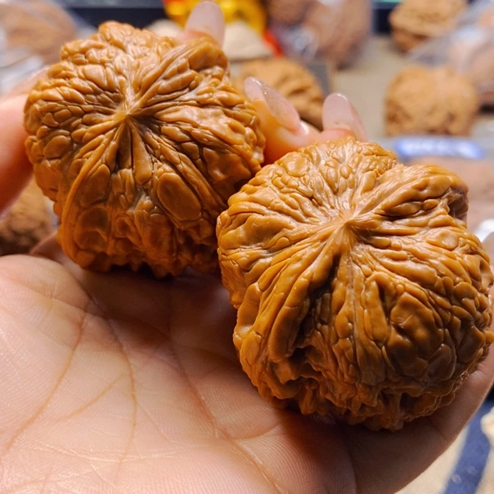 老***洋把件文玩核桃闷墩