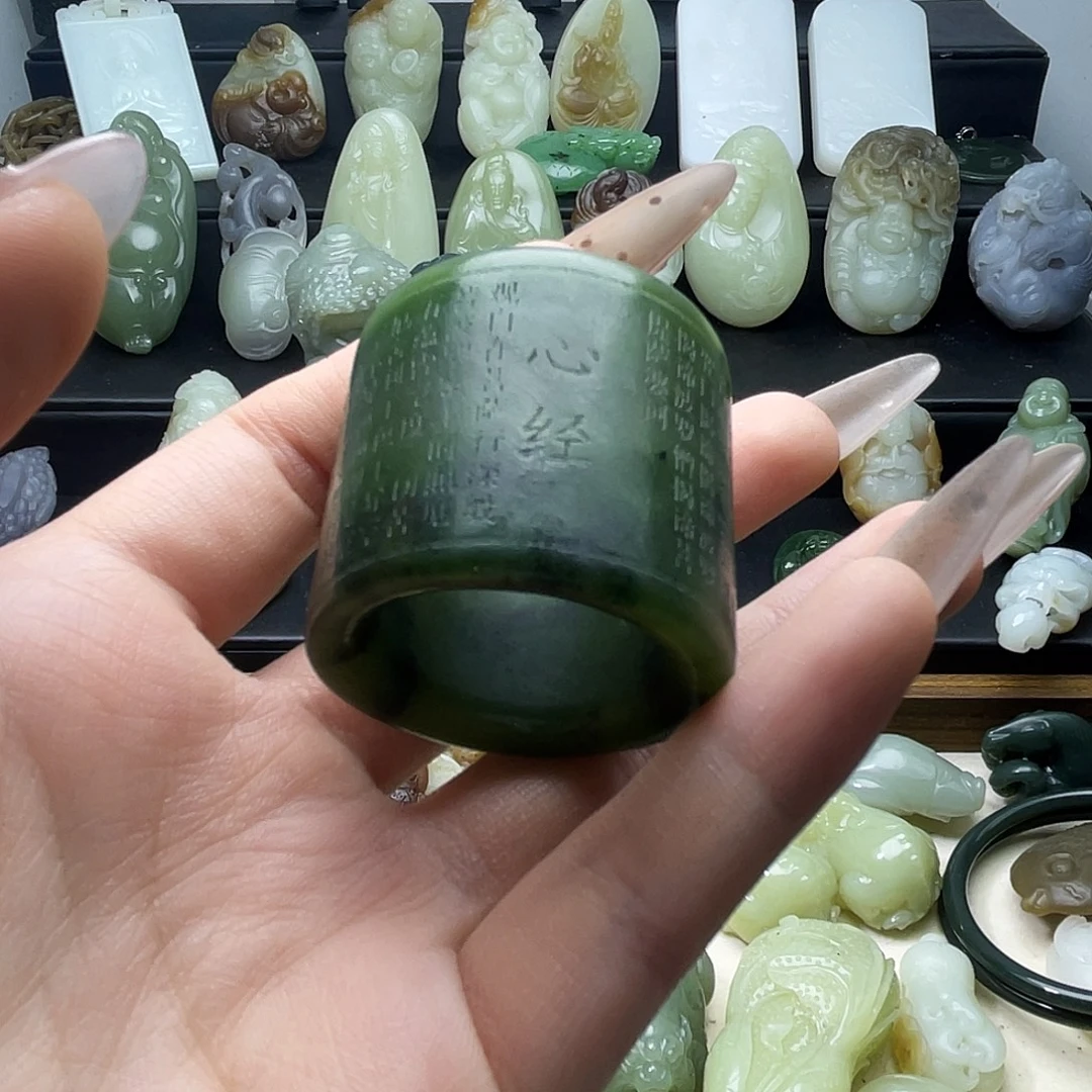 和田玉未镶嵌戒指