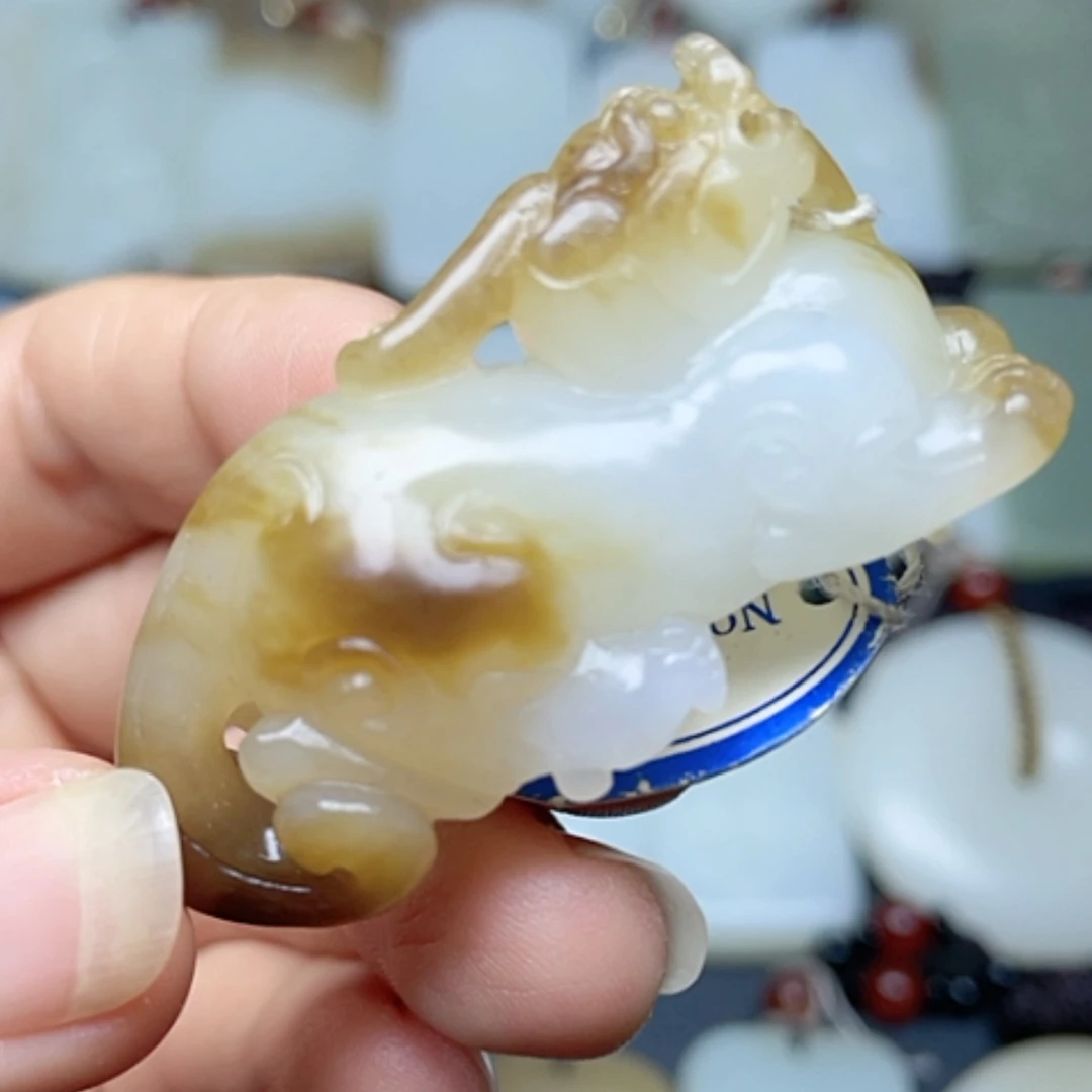 【闪购商品】颈饰未镶嵌和田玉