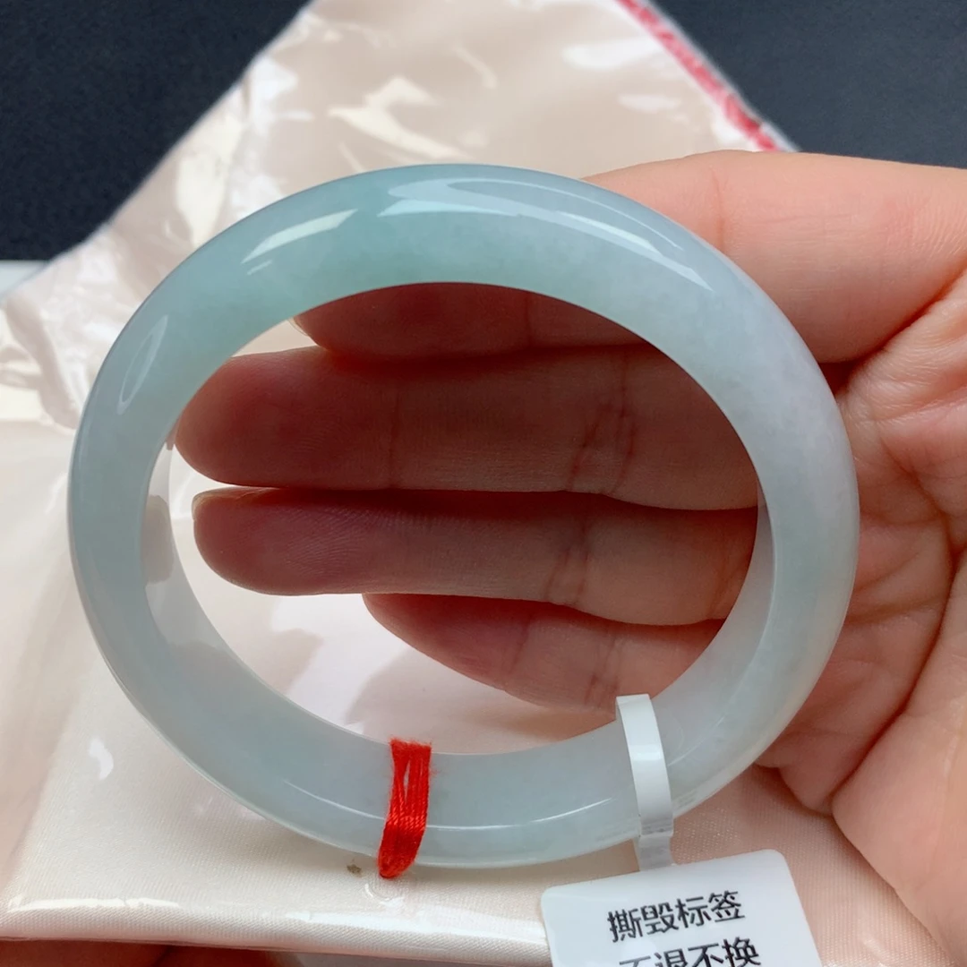 翡翠手镯未镶嵌55-56糯冰晴底