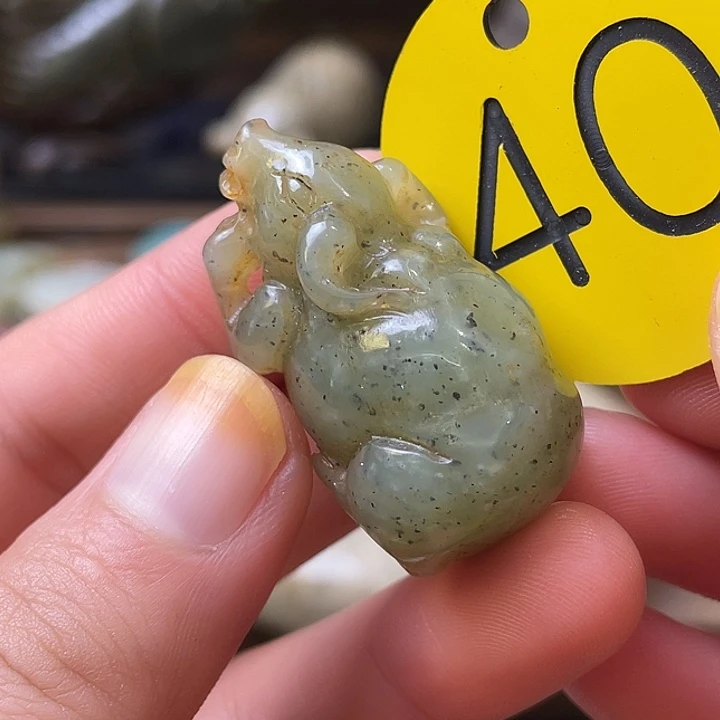 和田玉（糖玉）未镶嵌颈饰