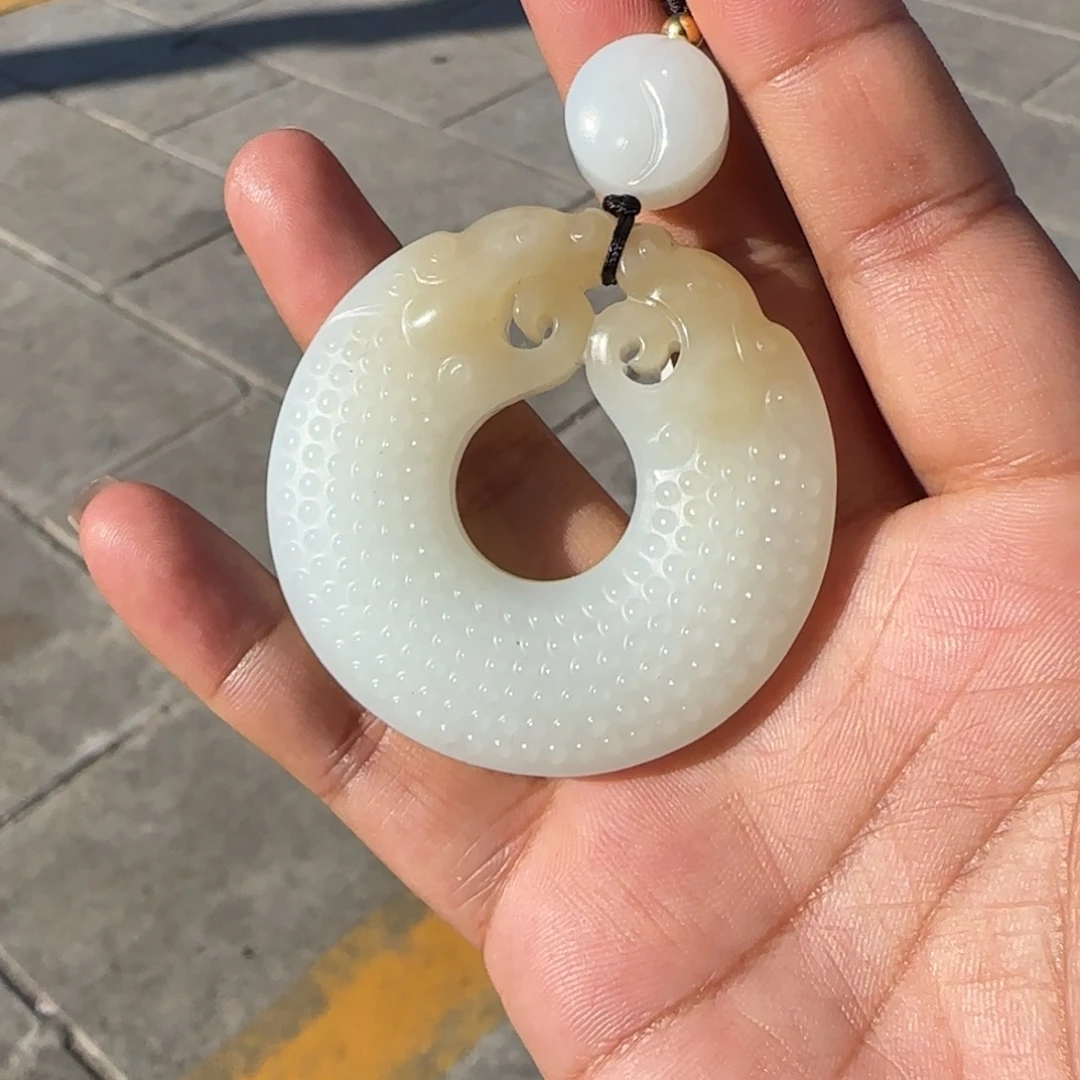 颈饰未镶嵌和田玉50