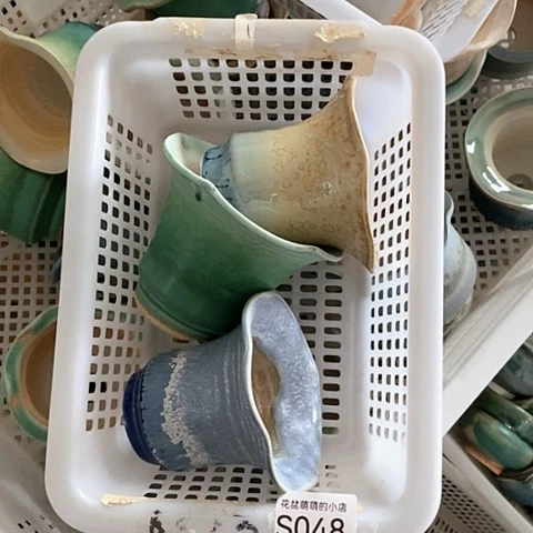 紫砂花盆048微瑕品口径10厘米左右