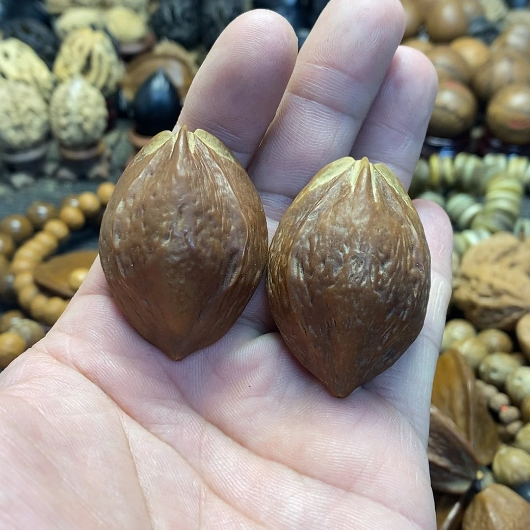吊坠橄榄核异形金蟾橄榄核