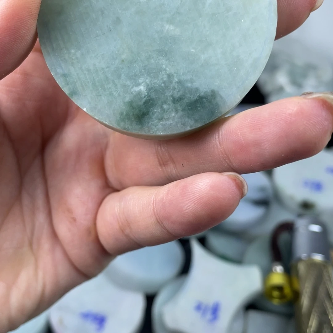 翡翠散珠天然缅甸翡翠边角