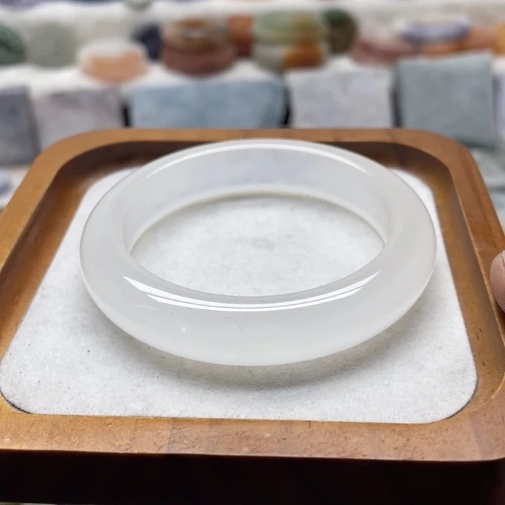 石英质玉未镶嵌定制61
