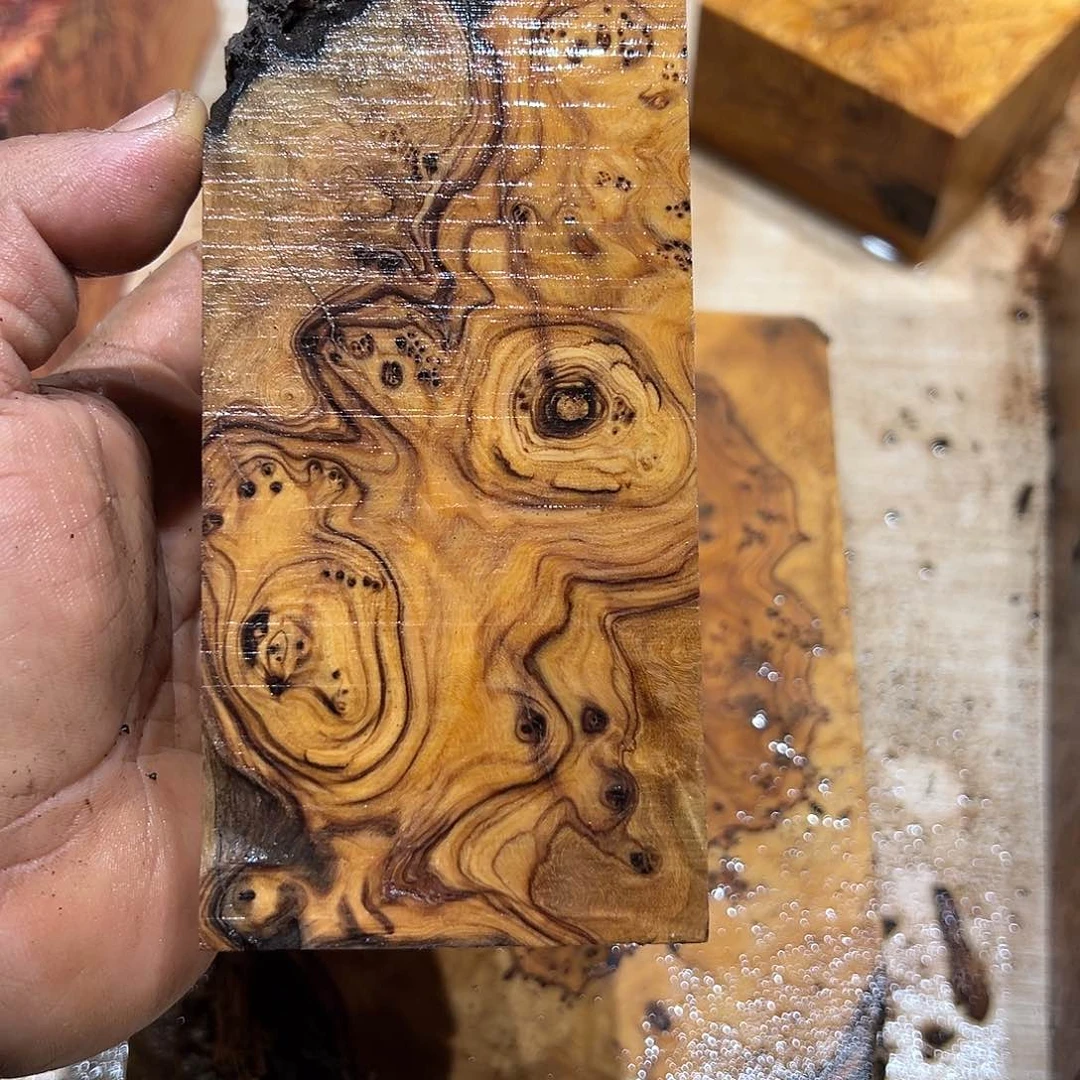 非洲檀香无事牌芒**爷