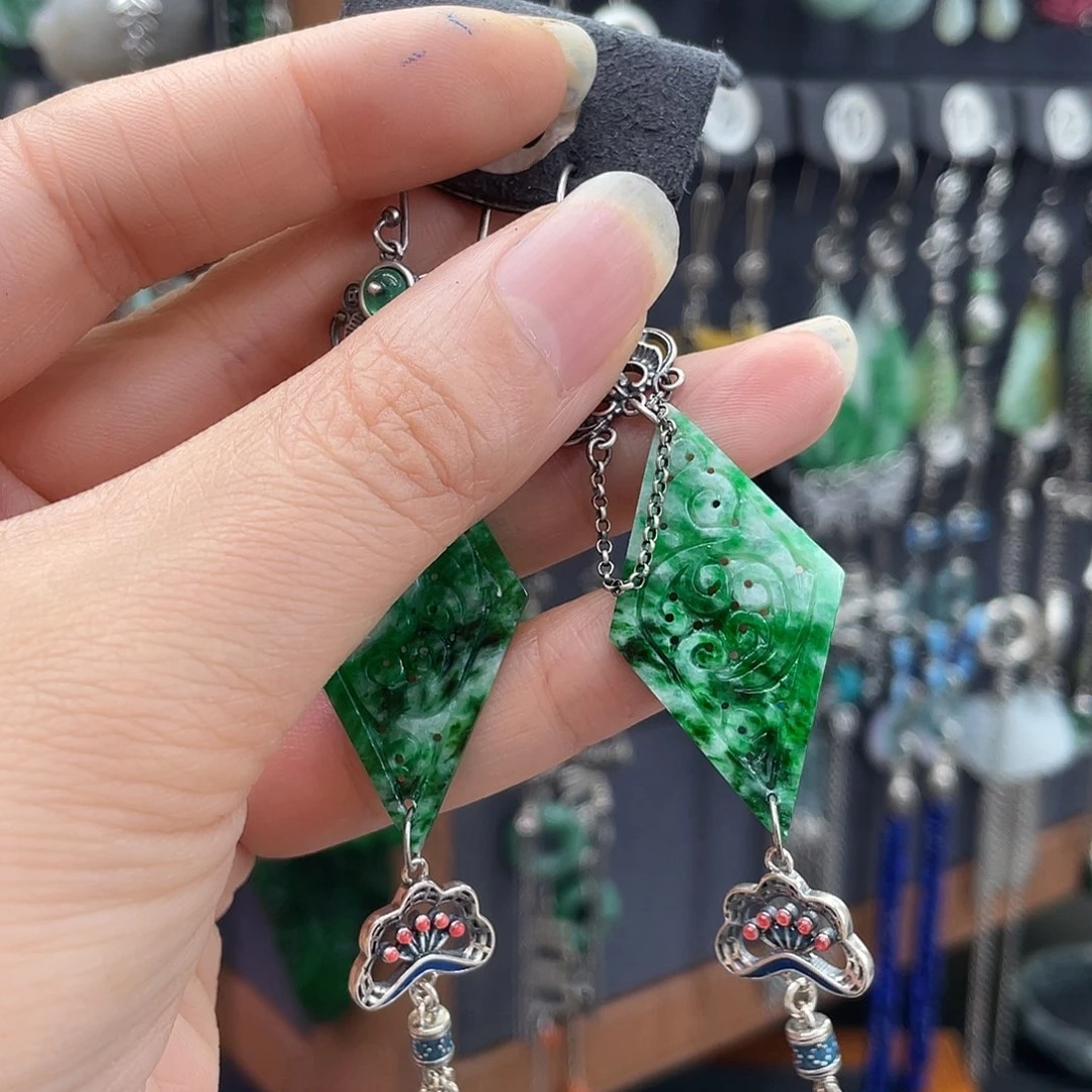 翡翠银S925镶嵌耳饰琦****）530hjnjhh