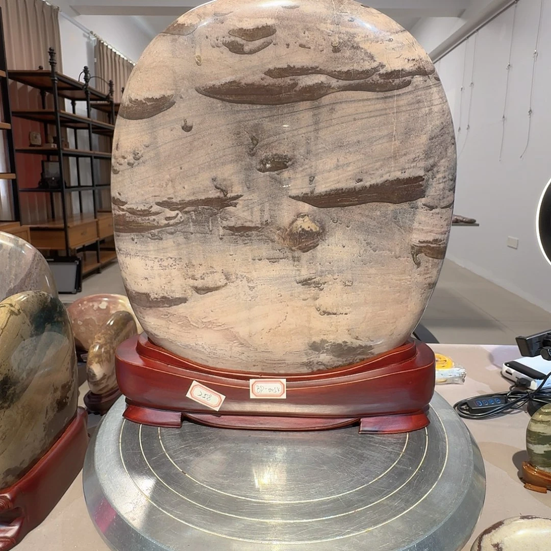 26×32×4 长江画面石摆件