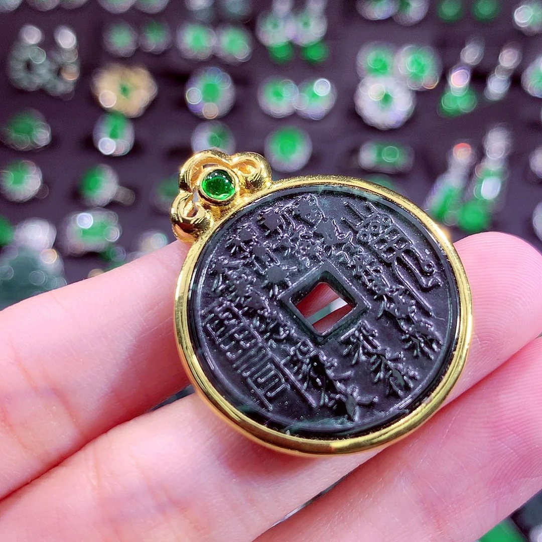 翡翠未镶嵌颈饰天然